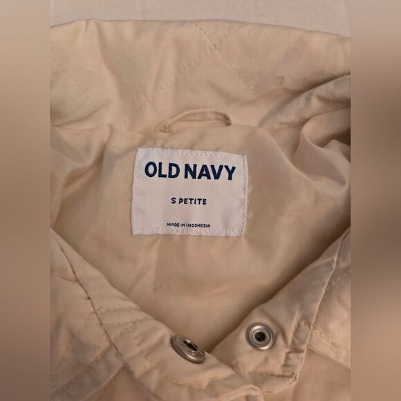 Old Navy Quilted Utility Shacket In Cozy Cashmere Size Small Petite - Picture 8 of 10
